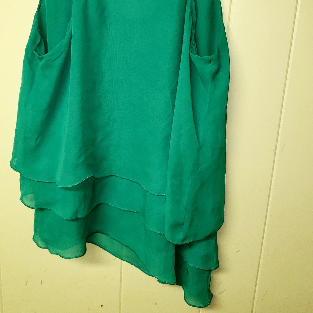 M top by Degrees - Picture 4 of 5